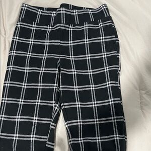 Black plaid leggings